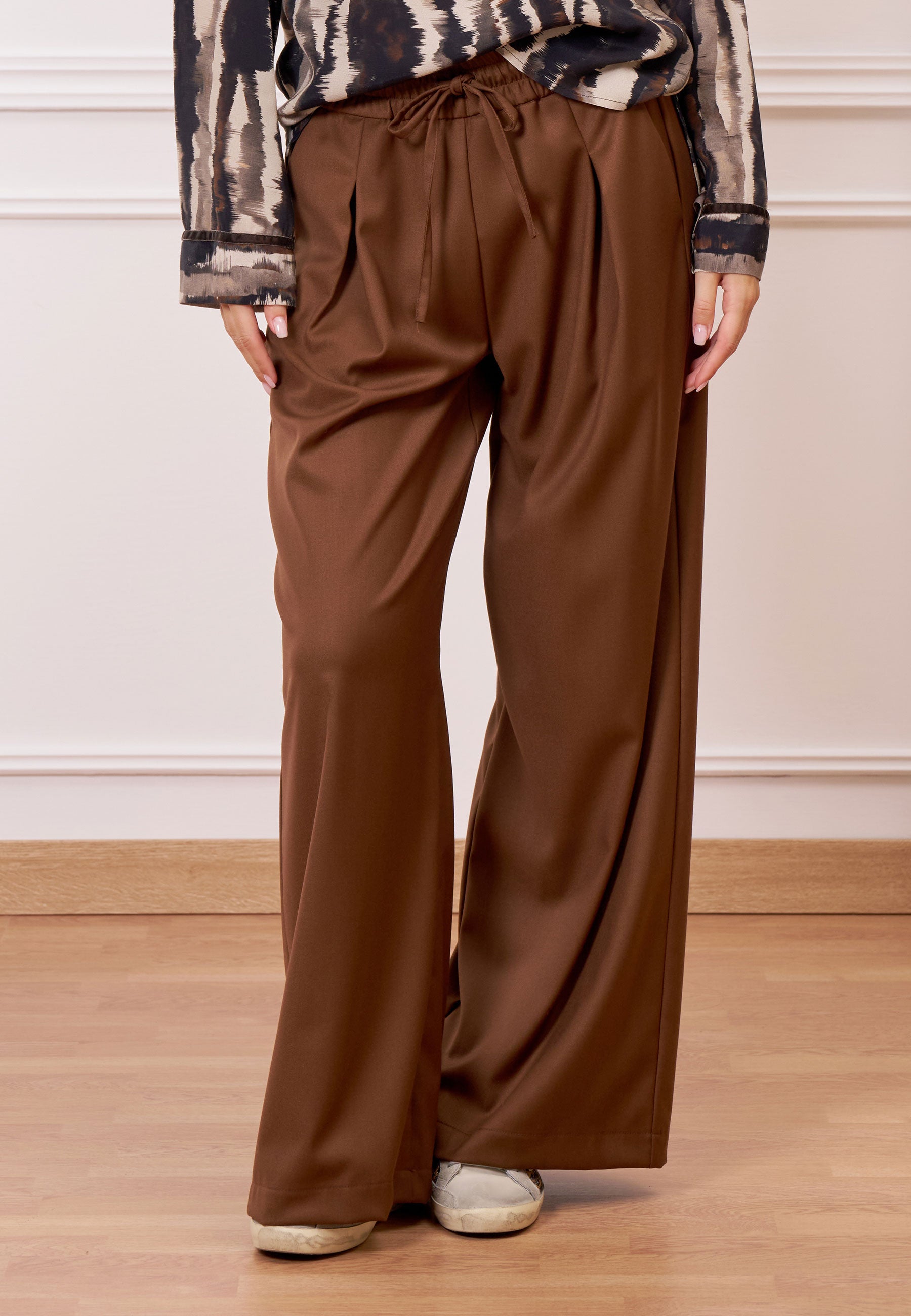 Palazzo pants with drawstring