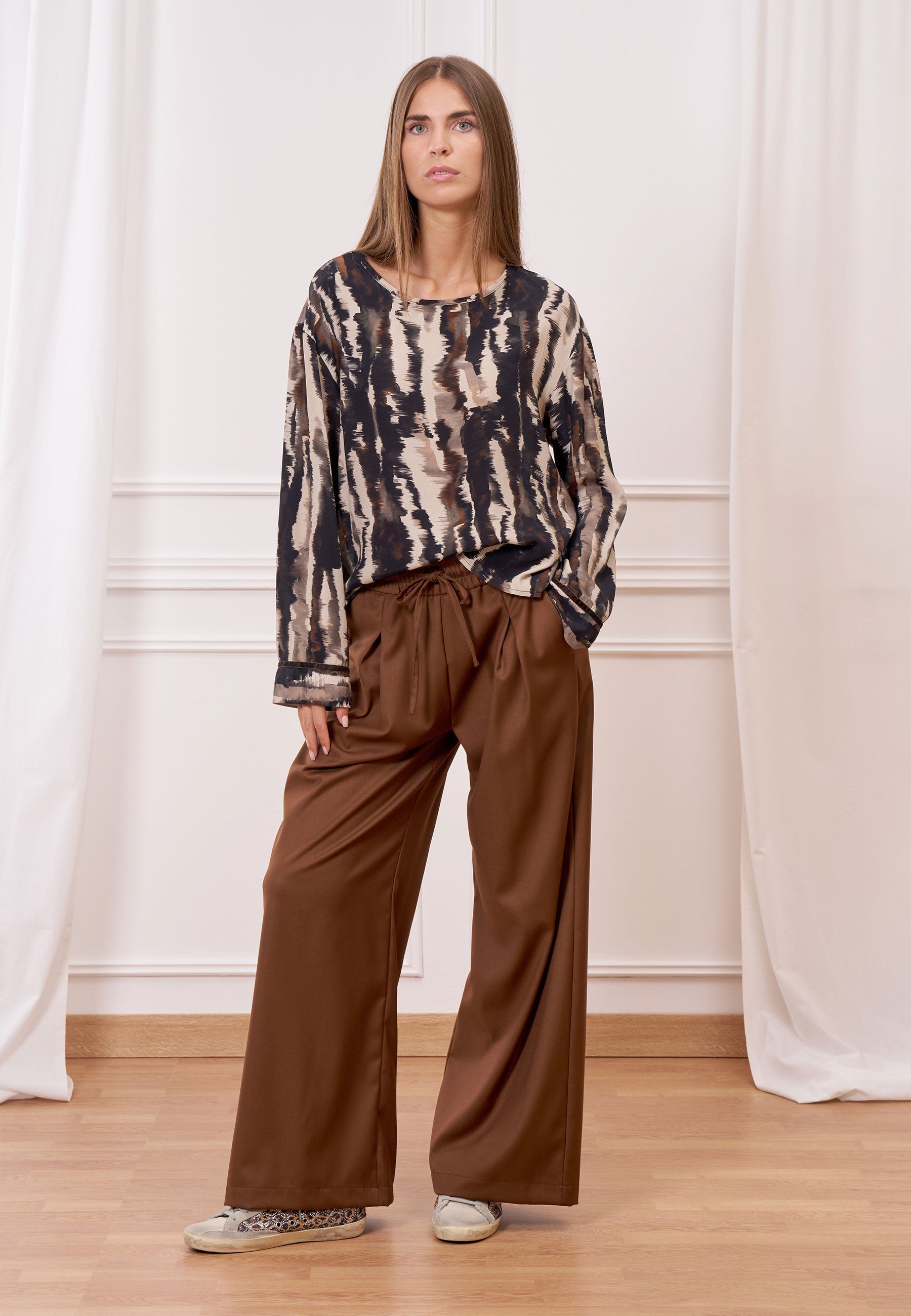 Palazzo pants with drawstring