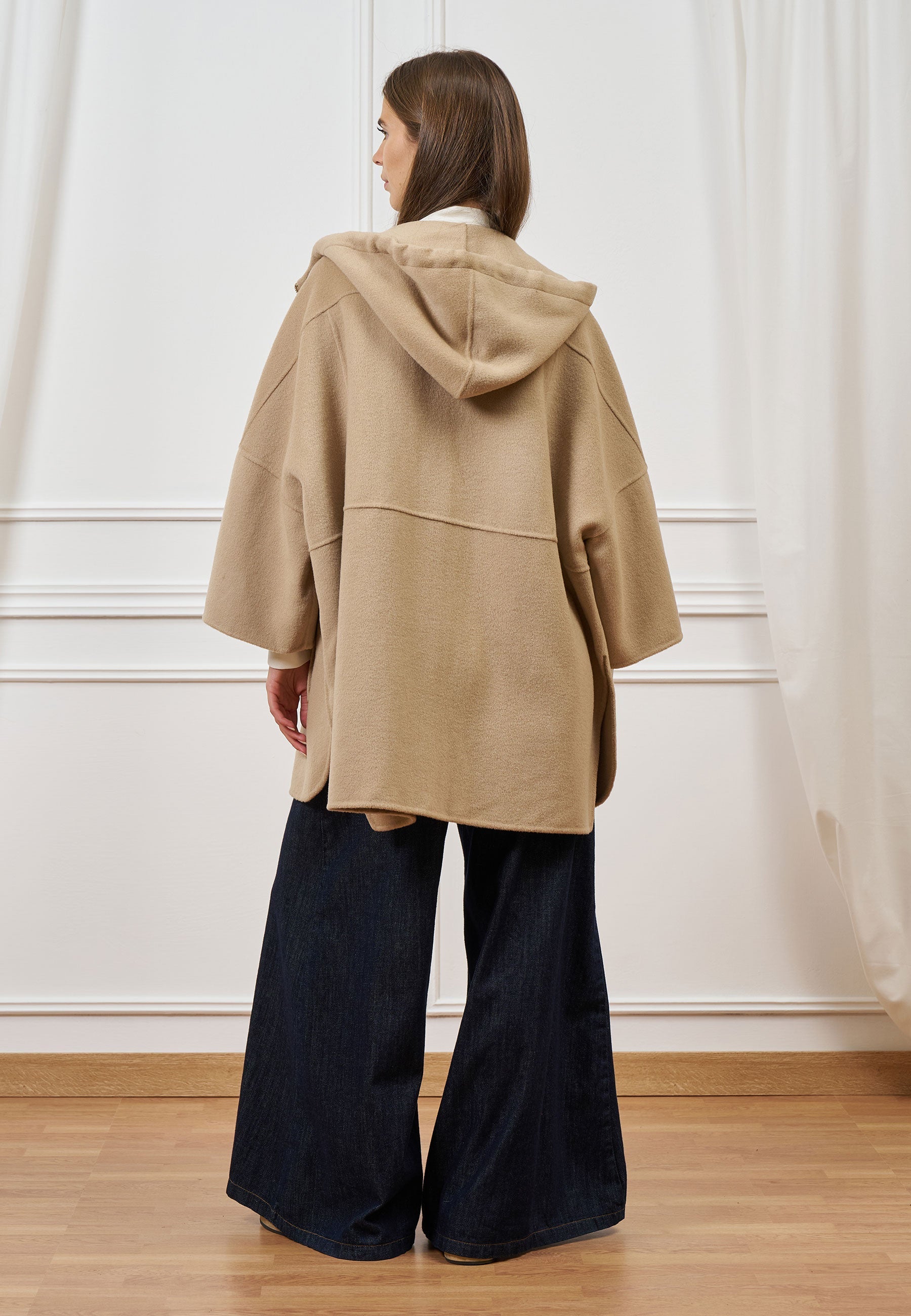 Zip-up coat with hood