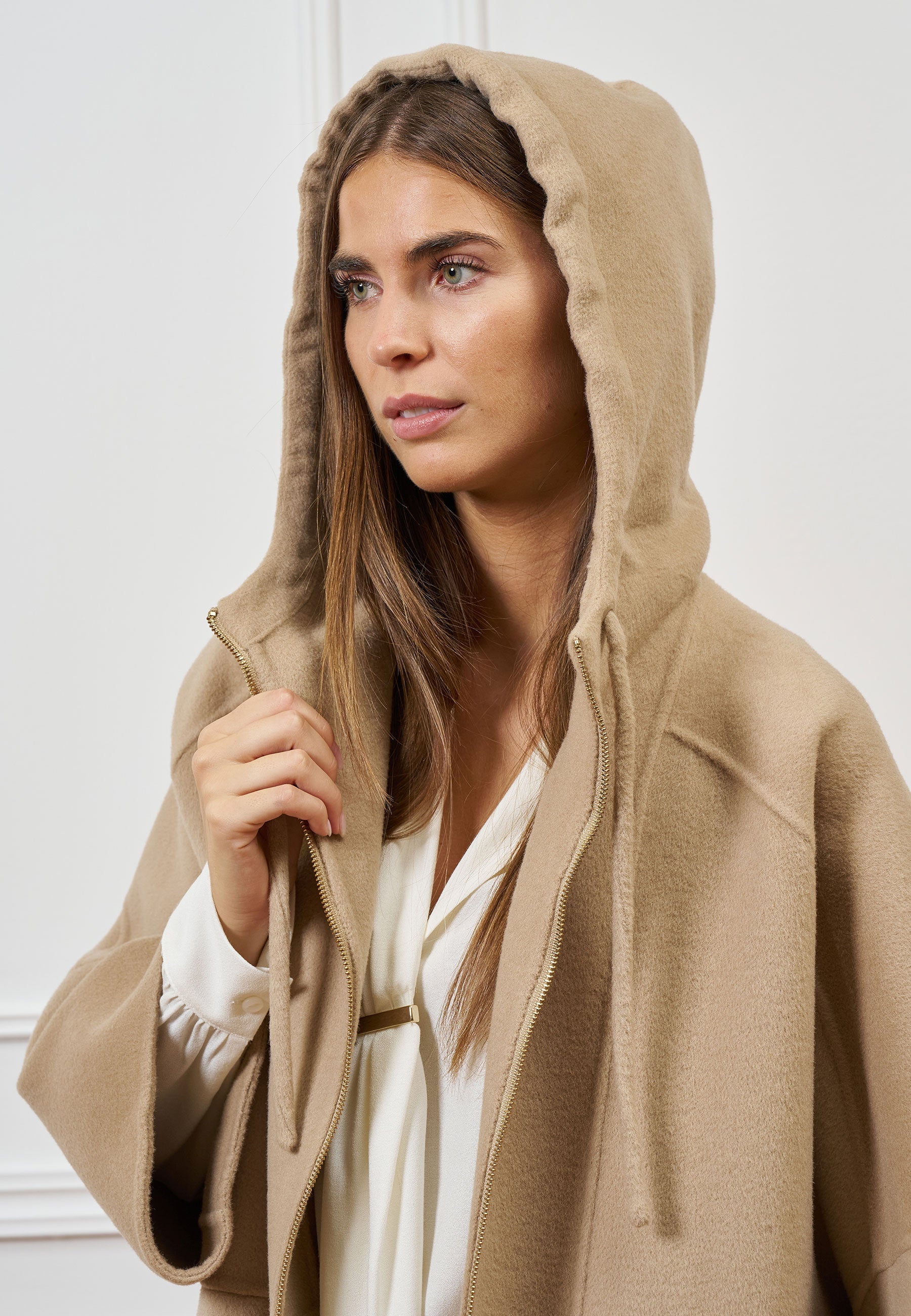 Zip-up coat with hood