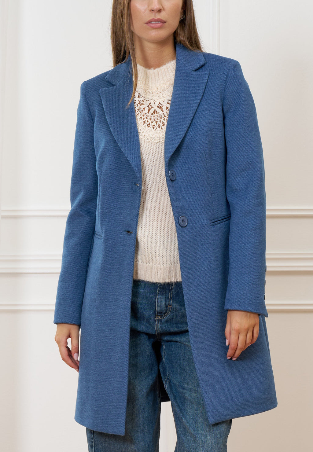 Classic single-breasted coat