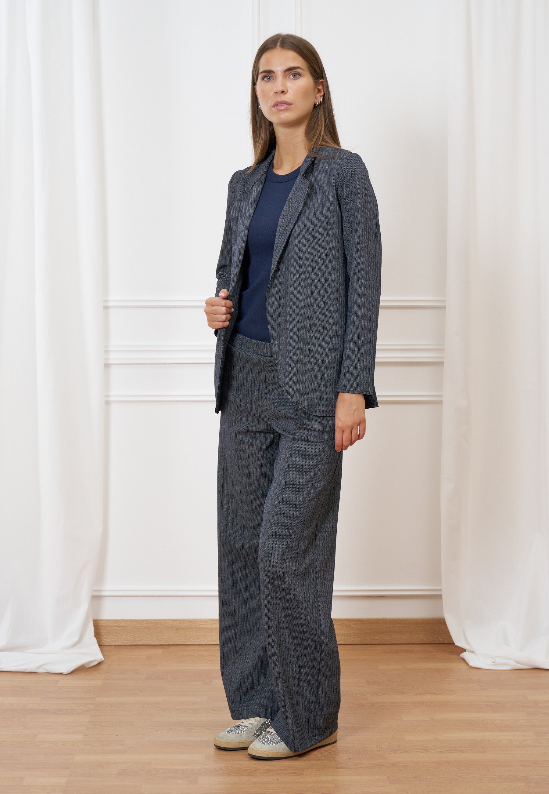 Spine Buttoned Jacket