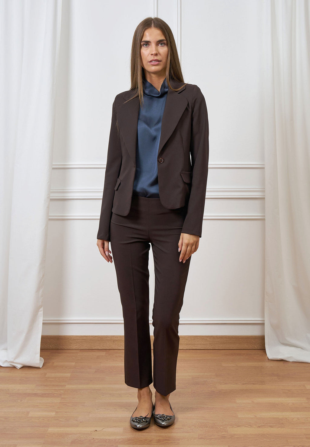 Single-breasted cinched waist jacket