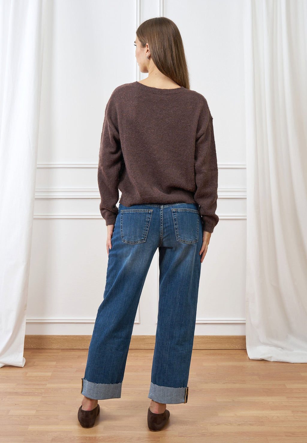 High-Waisted Rolled-Up Jeans