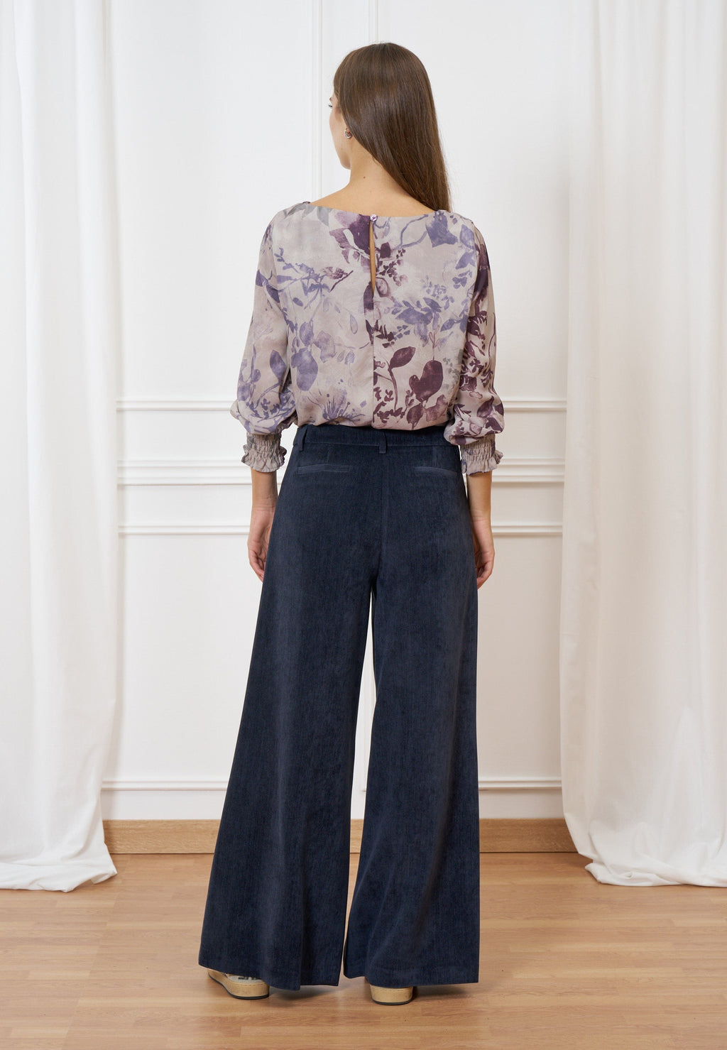 Wide velvet pants