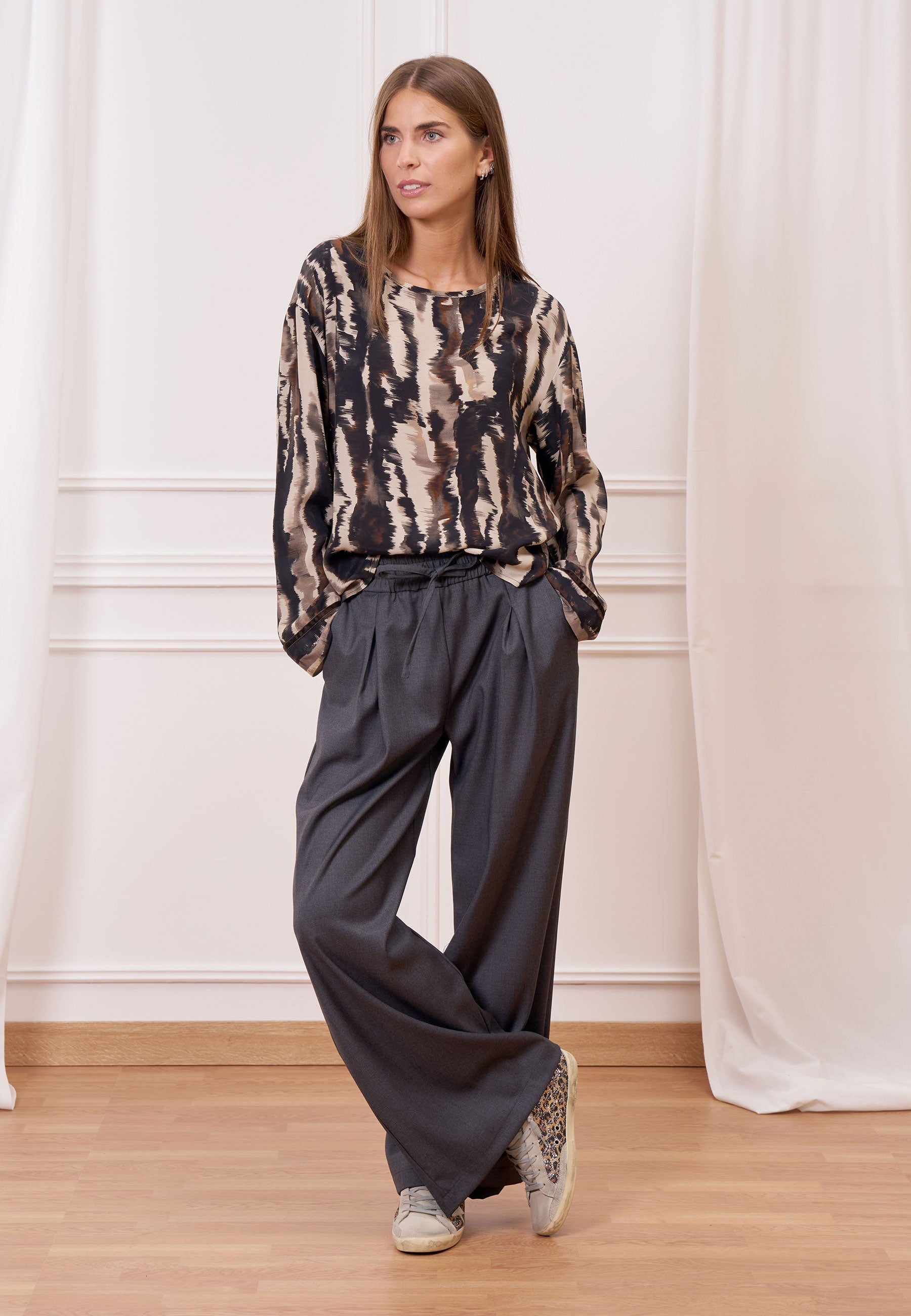 Palazzo pants with drawstring