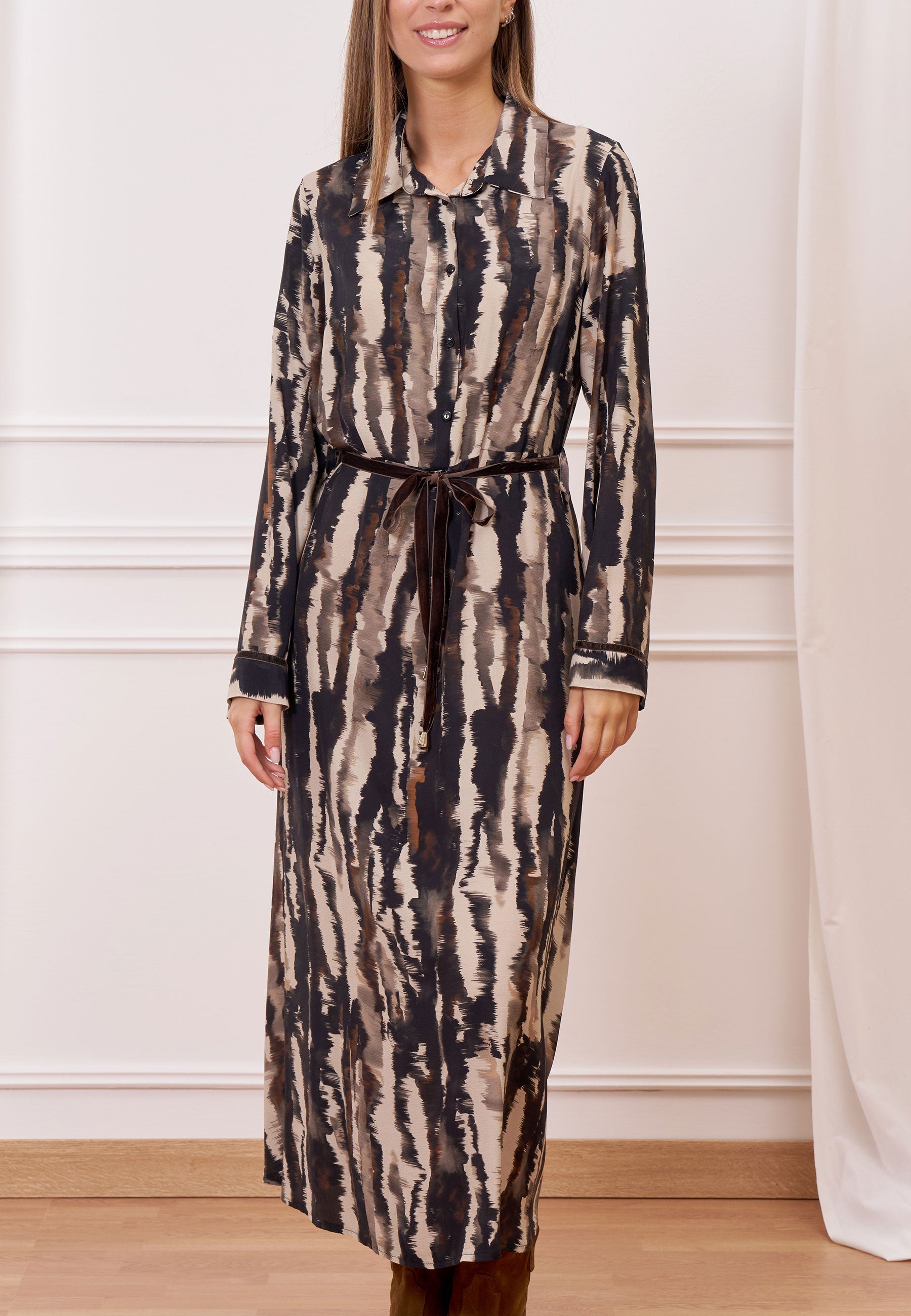 Long floral print shirt dress