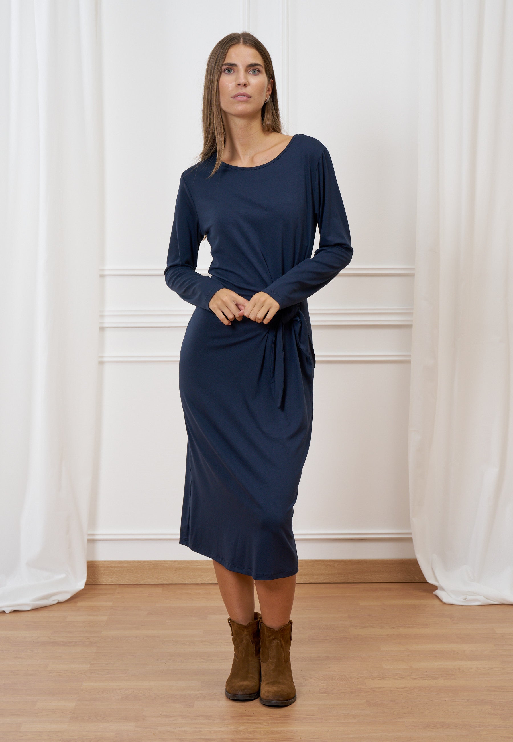 Midi knot waist dress