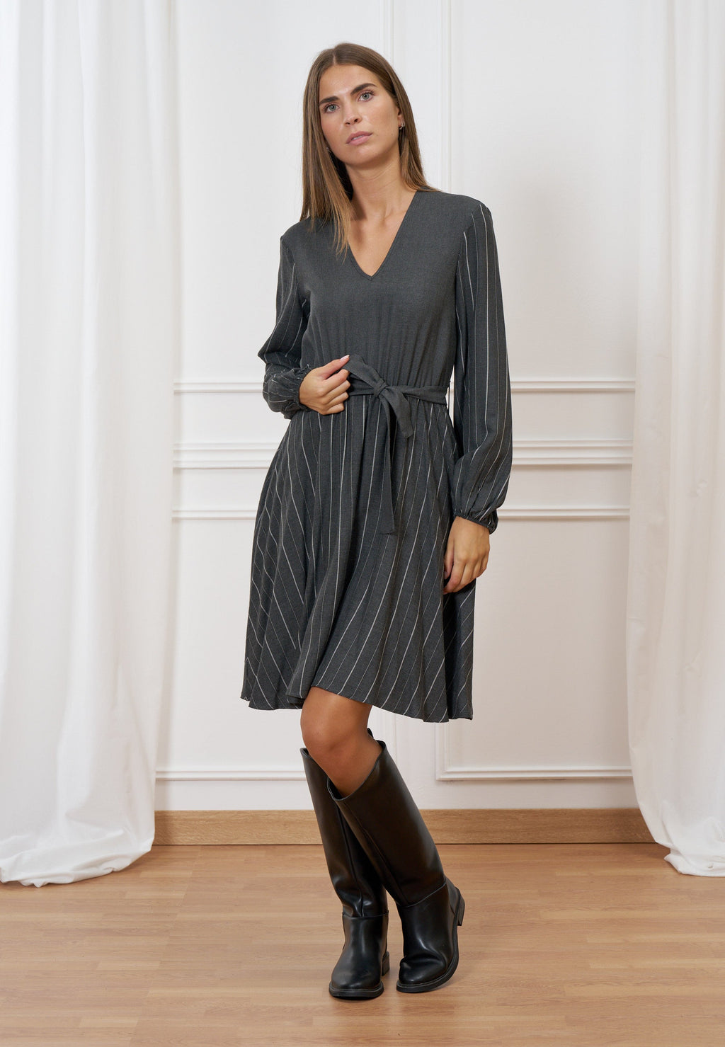 Midi V-neck dress